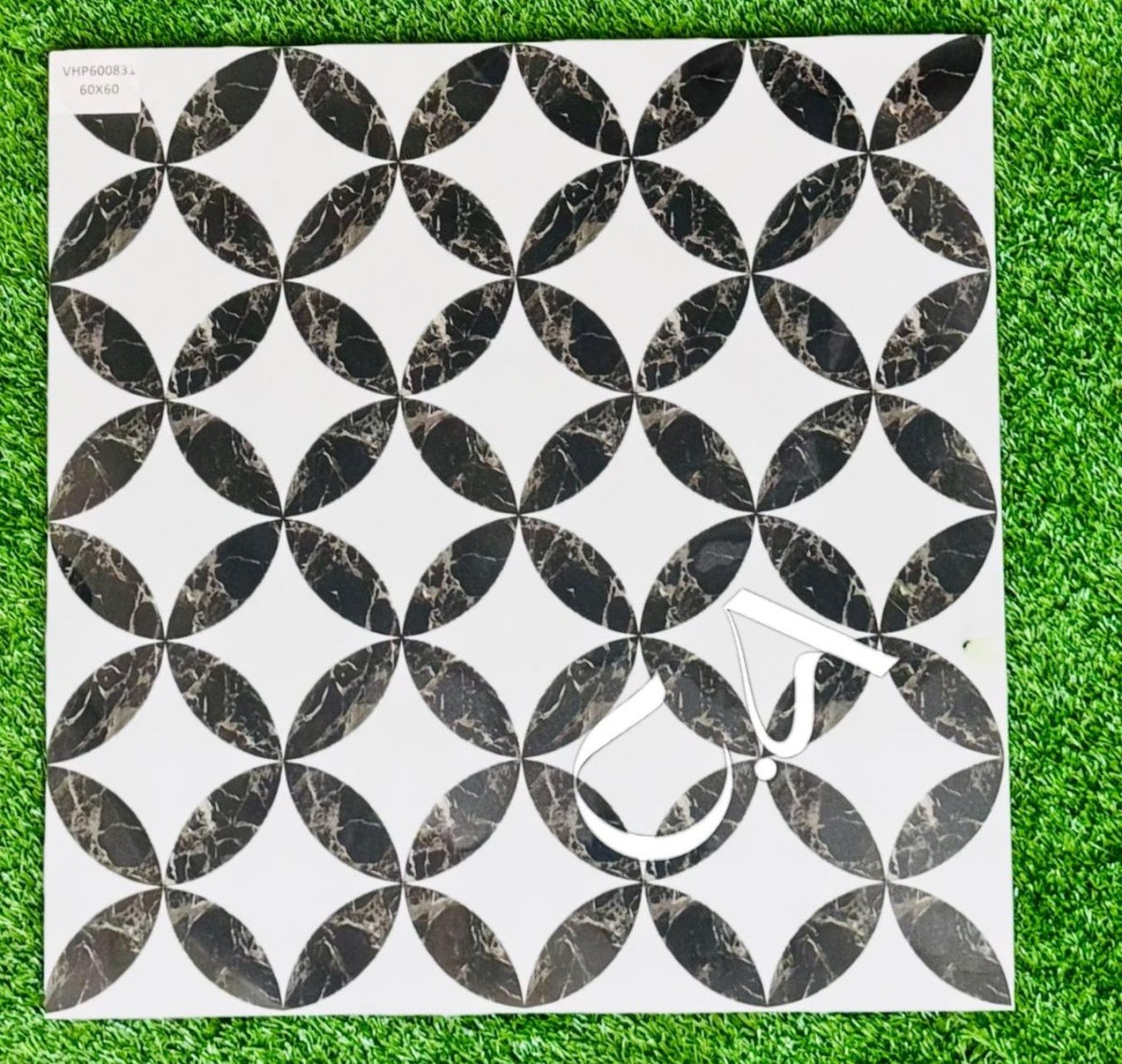 Qranit 60×60